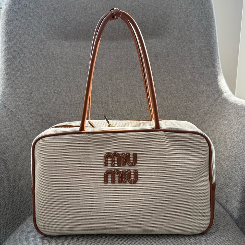 Miu Miu Beau leather-trimmed canvas tote bag